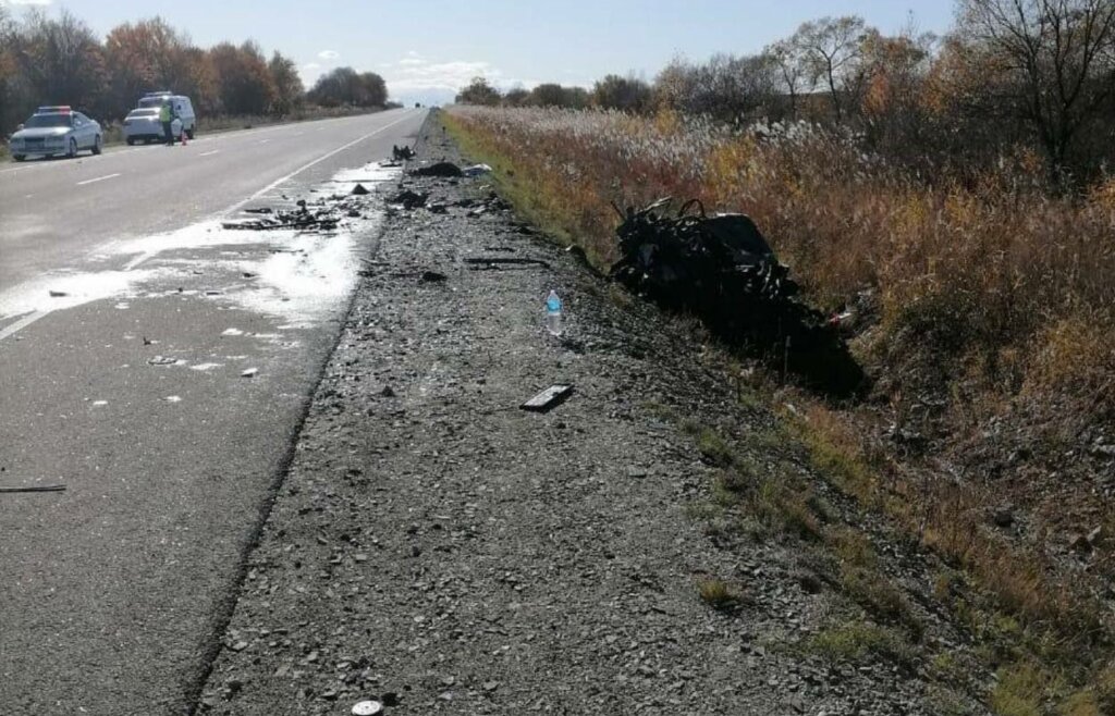 Лобовое столкновение в Приморском крае: погибли оба водителя и ребенок