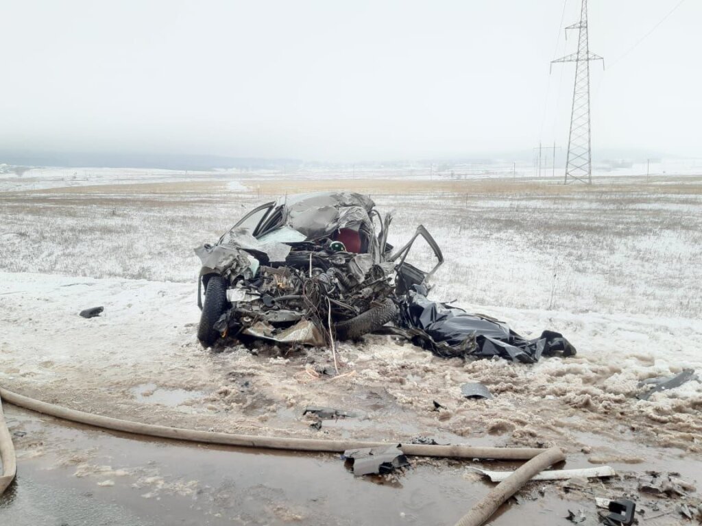 Последние секунды жизни водителя «Лады» в Башкирии запечатлел видеорегистратор