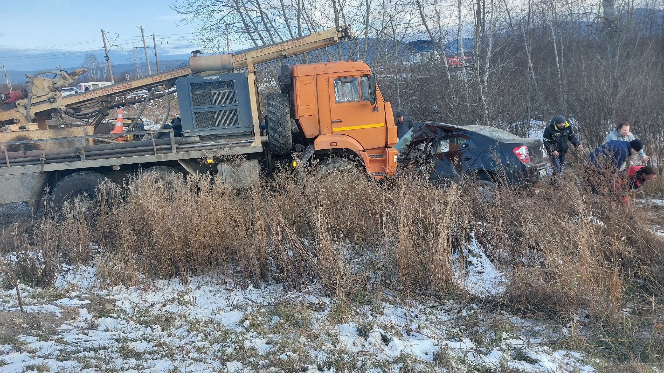 В Бурятии несущийся на большой скорости КАМАЗ сметал с дороги автомобили