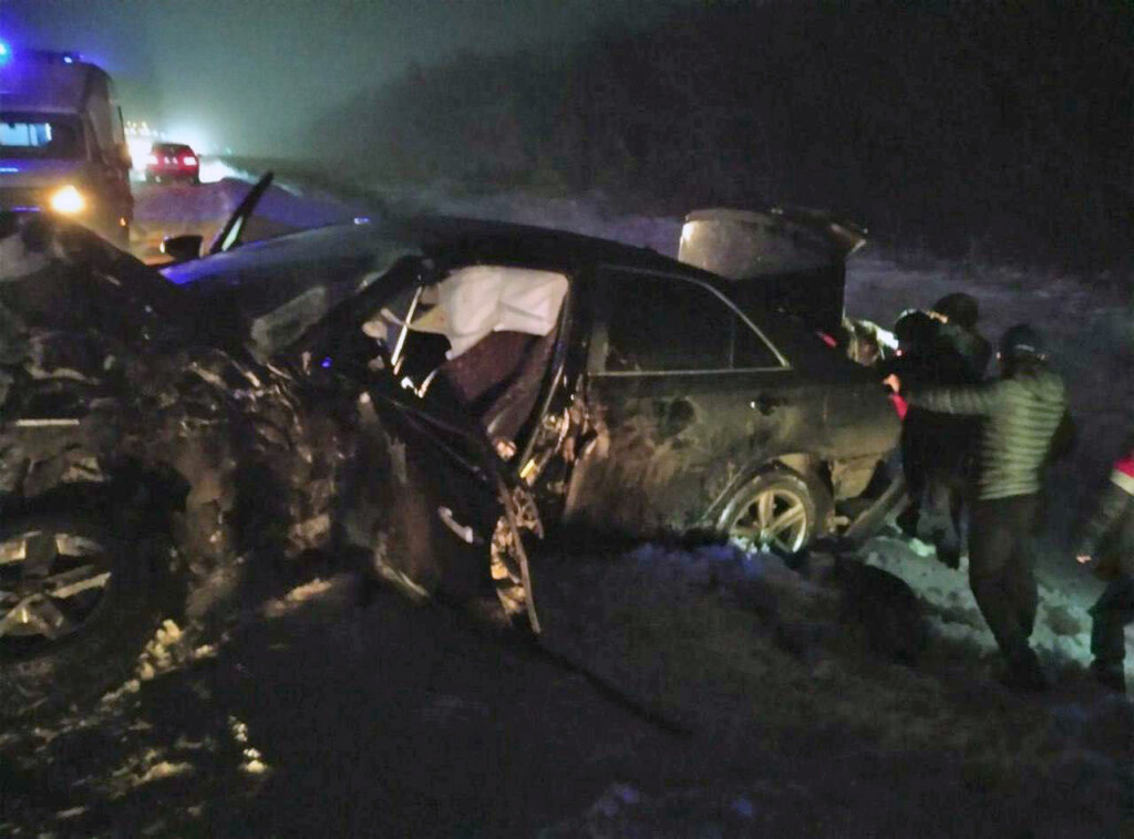Две &#171;Тойоты&#187; и Hyundai столкнулись в Самарской области: погибли два человека