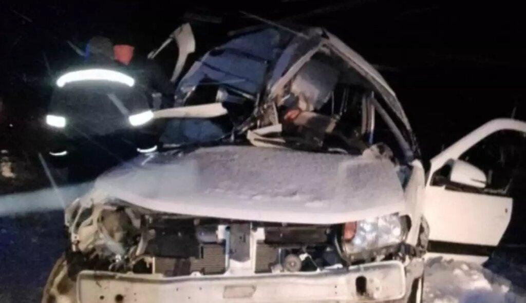 Lada Largus столкнулся с грузовиком в Пензенской области: погибли 4 человека