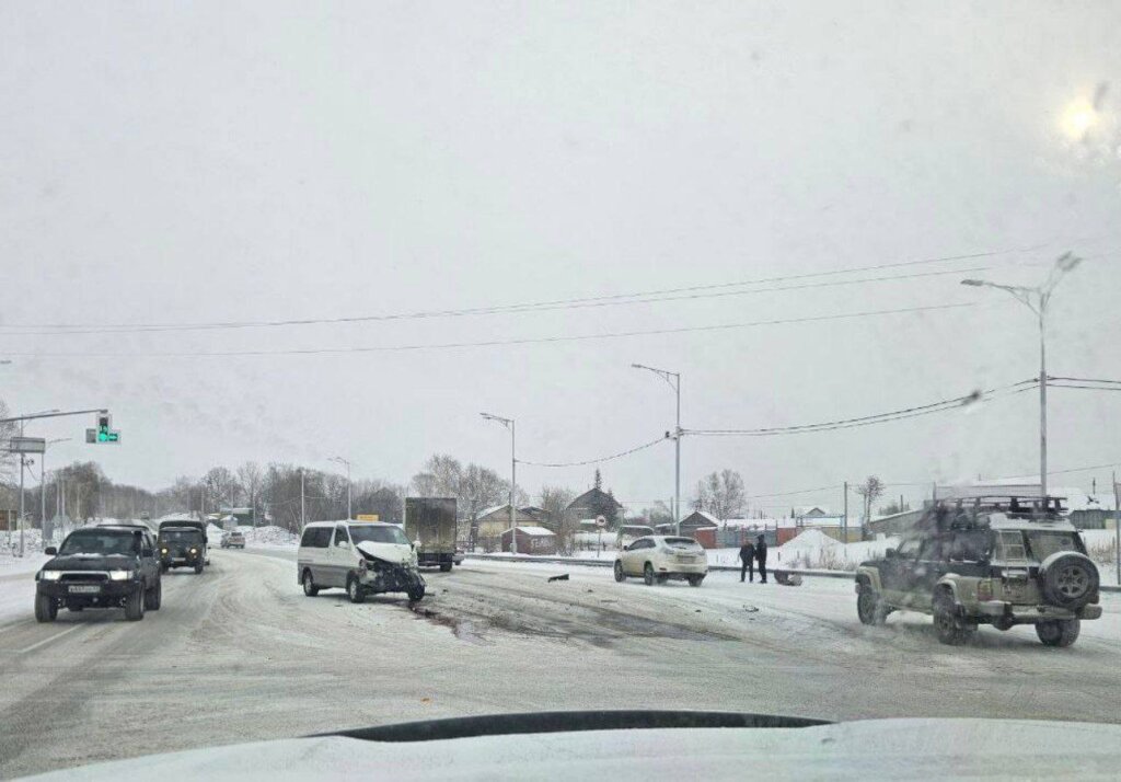 Огненное ДТП произошло на перекрестке в Петропавловске-Камчатском