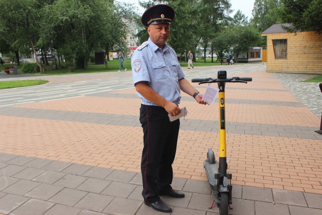 В Москве у виновника ДТП изъяли электросамокат