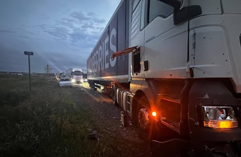 Видеорегистратор запечатлел момент ДТП на трассе М-7 в Татарстане