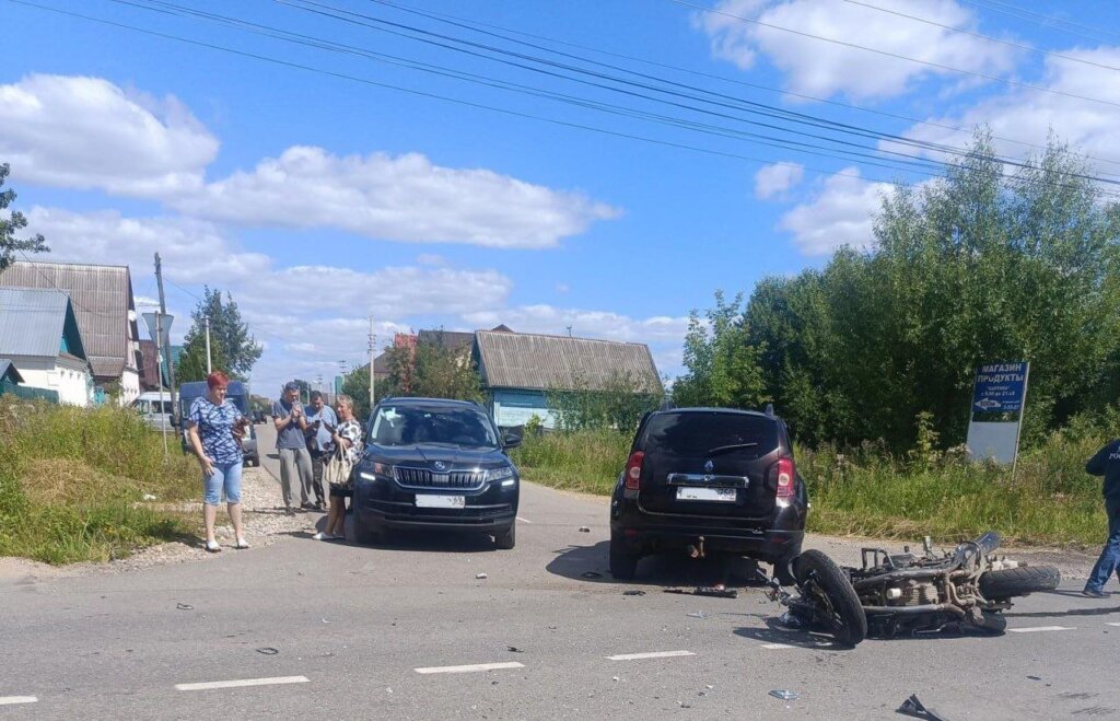 Видеорегистратор запечатлел момент гибели мотоциклиста в Тверской области