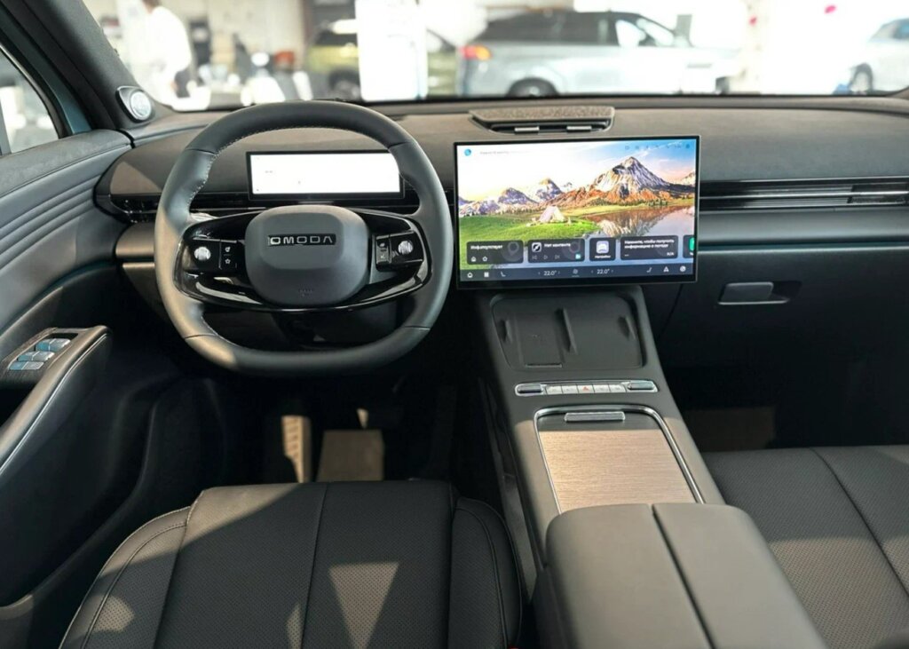 В России стартуют продажи Omoda C7: объявлены цены на новый кроссовер