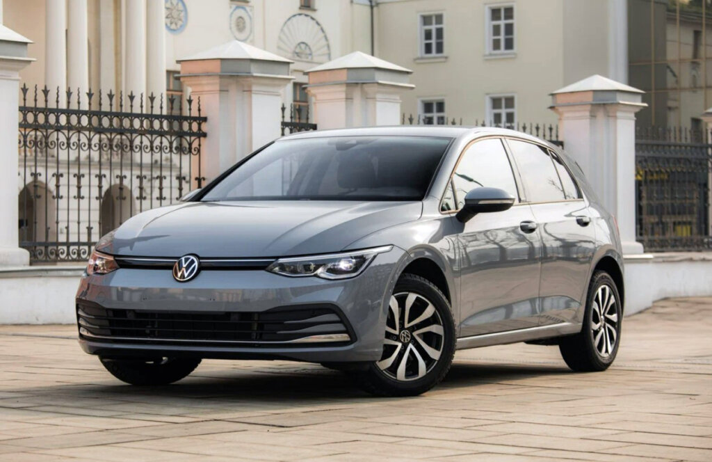 Закат легенды автомобилестроения: почему Volkswagen Golf стремительно теряет популярность