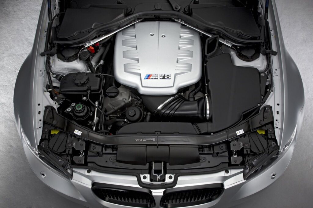 BMW бросит вызов Евро-7 и сохранит свои культовые двигатели