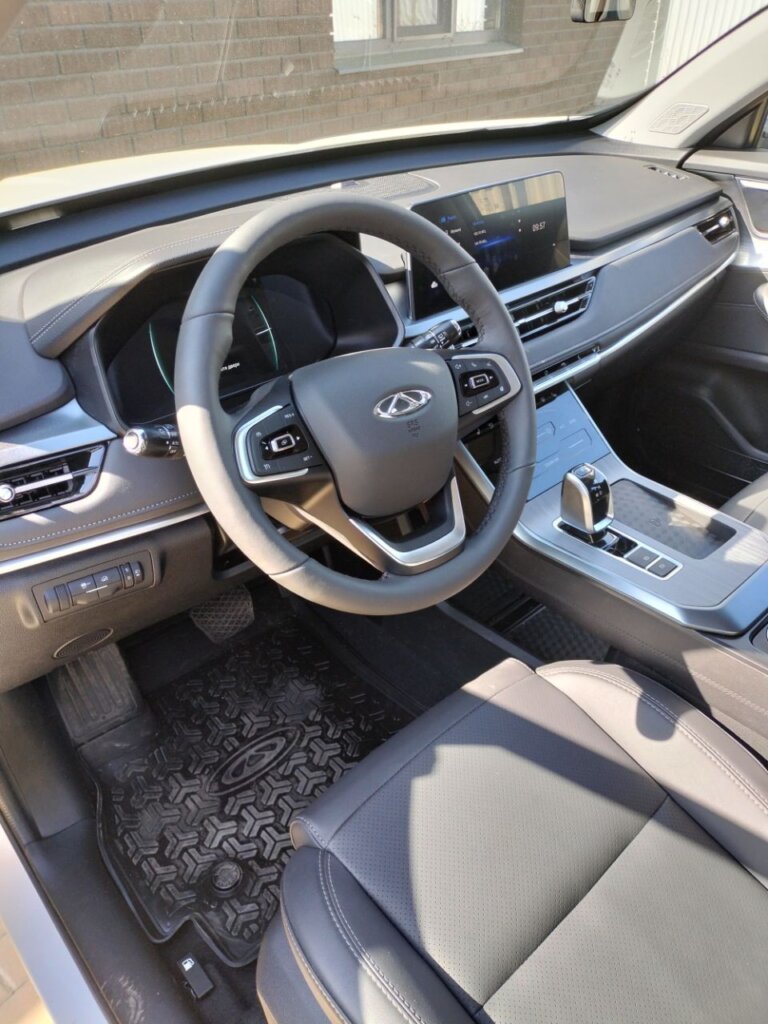 &#171;Ржавеет и не краснеет&#187;: реальный отзыв об автомобиле Chery Tiggo 4 Pro