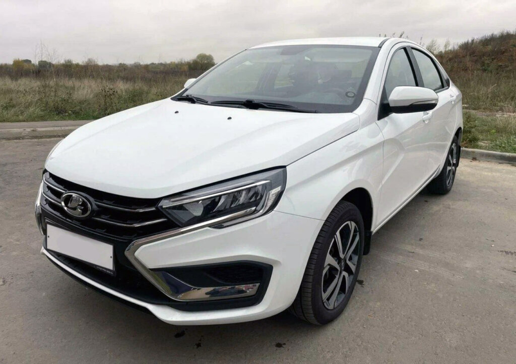 &#171;Ведро с болтами&#187;: отзыв владельца Lada Vesta NG 2023