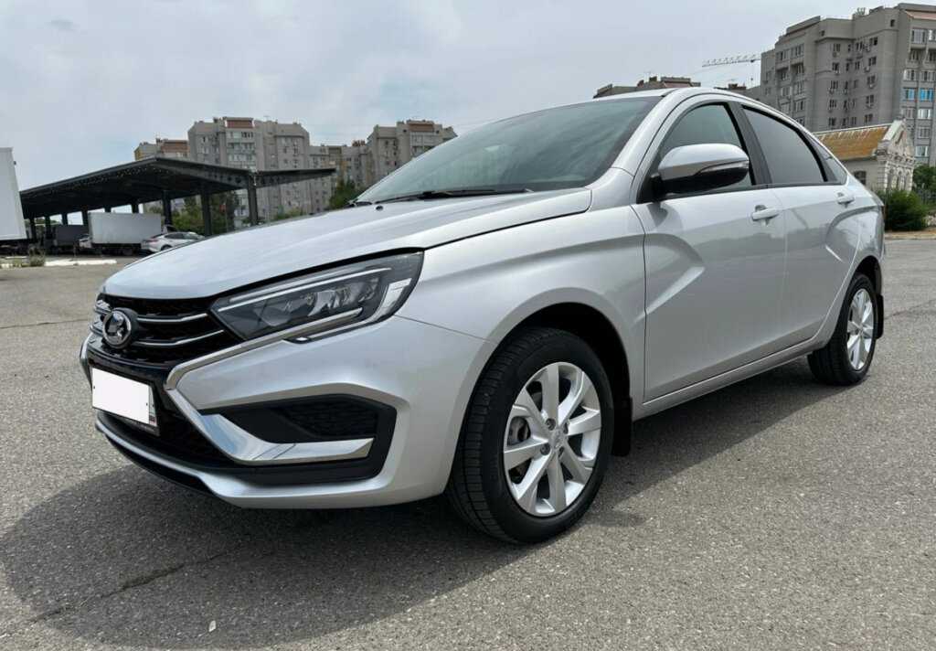 «Оторвали с руками»: история покупки и продажи автомобиля Lada Vesta NG 2023