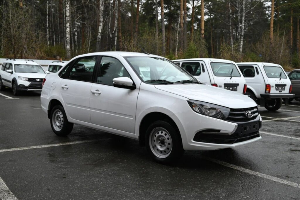 &#171;Купили новую Гранту и через час вернули обратно&#187;: история покупки автомоблия Lada Granta