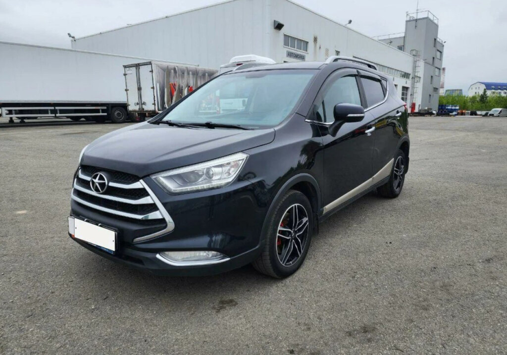 Названы китайские автомобили с лучшей остаточной стоимостью