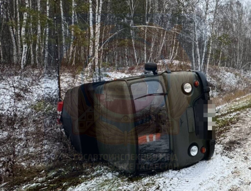 «Был сильный гололед»: массовое ДТП произошло на скользкой дороге в Татарстане