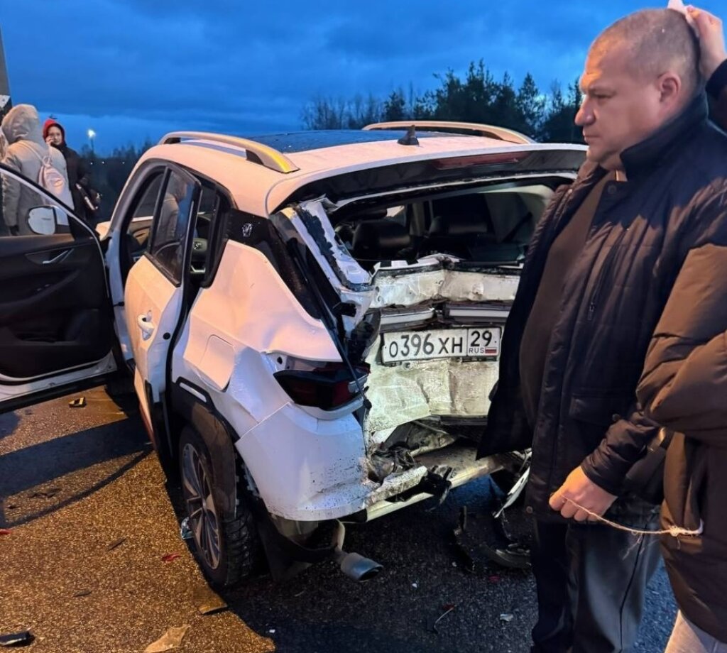 Массовое ДТП произошло на трассе М-8 «Холмогоры» под Архангельском