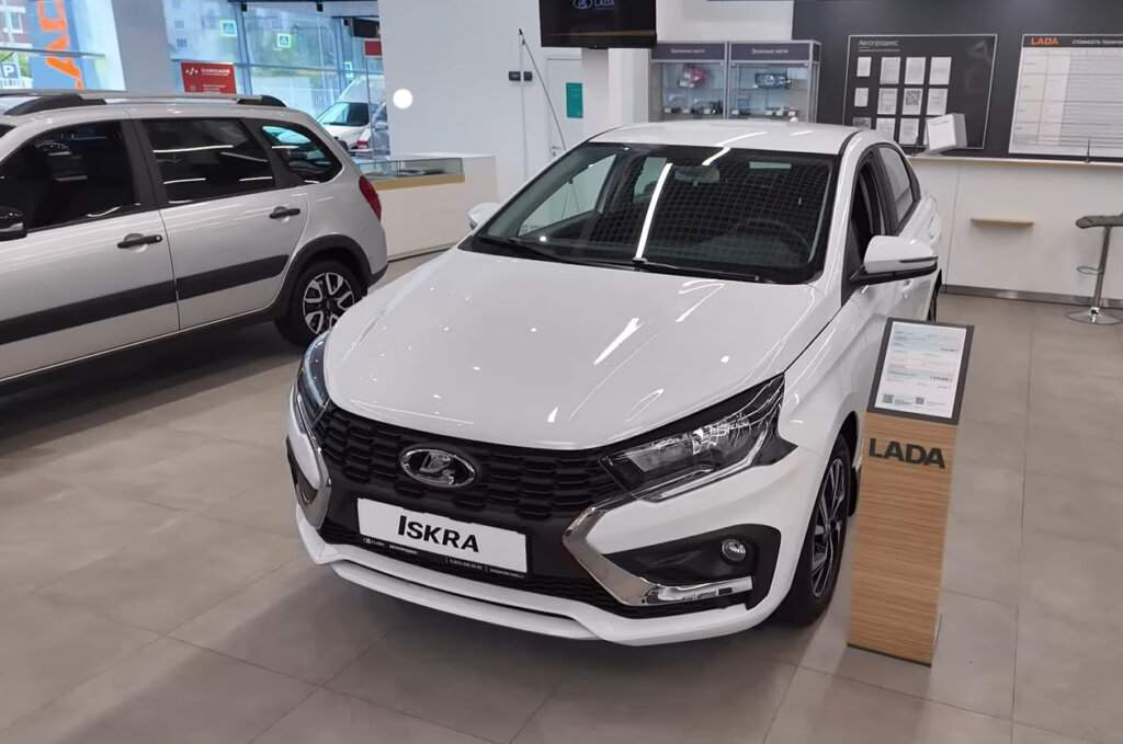 Хотел купить «Искру», а уехал на «Гранте»: зачем платить больше?