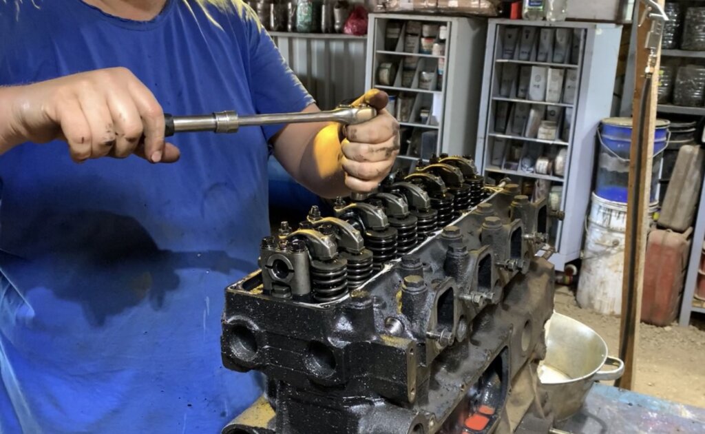 Эти признаки могут говорить о скором капремонте двигателя