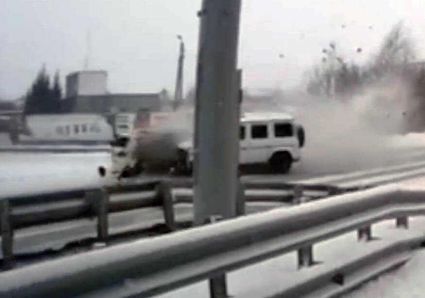 «Рыдал над телами»: в Новосибирске водитель «Мерседеса» проехал на красный и убил 6 человек