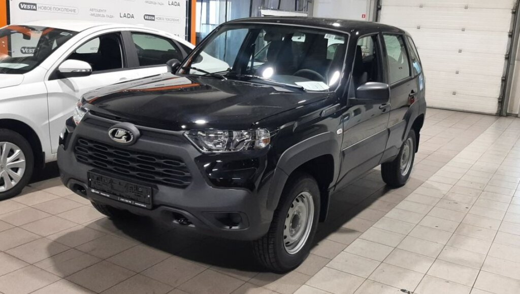 «Дохлый и шумный движок»: отзыв владельца Lada Niva Travel 2023