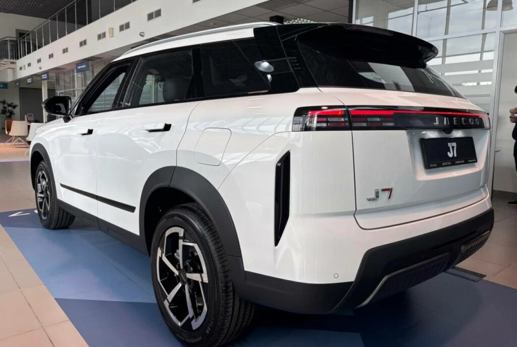 Обновленный Jaecoo J7 выходит на российский рынок