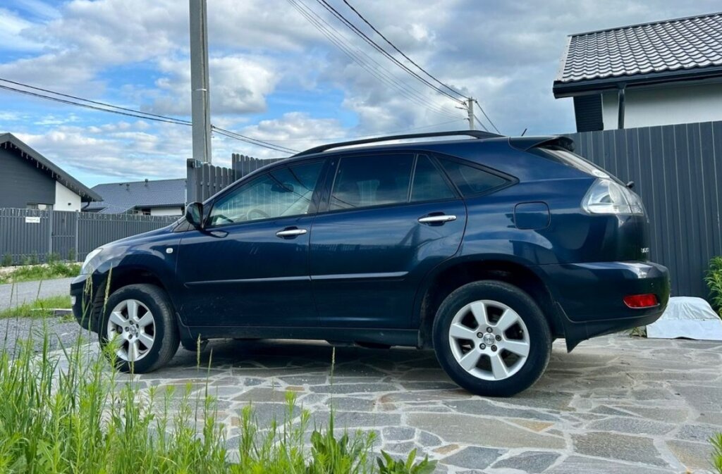 &#171;Работяга класса премиум&#187;: отзыв владельца Lexus RX 350