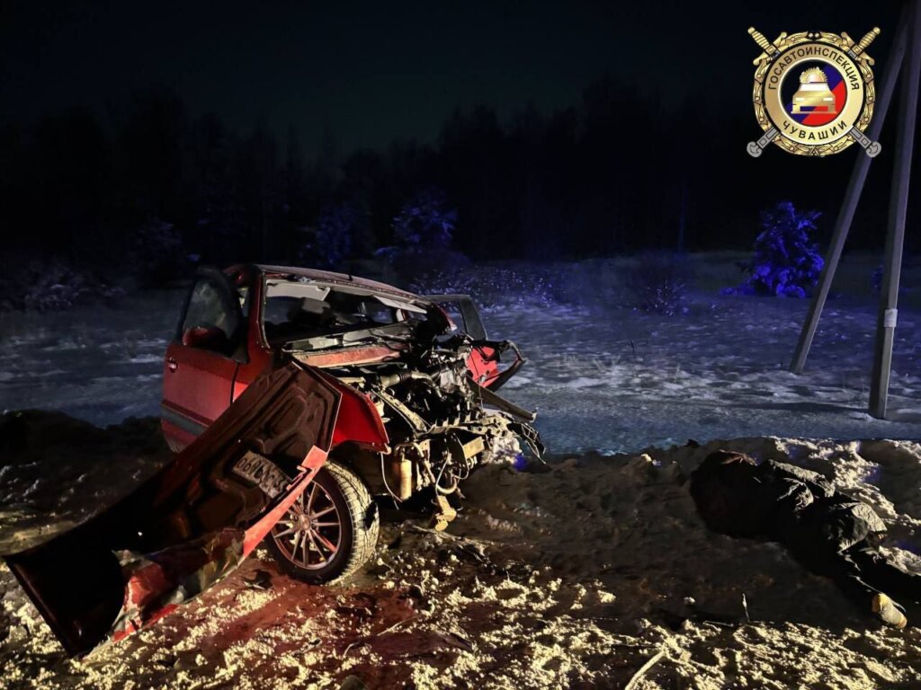 Лишенный прав водитель устроил смертельное ДТП в Чувашии