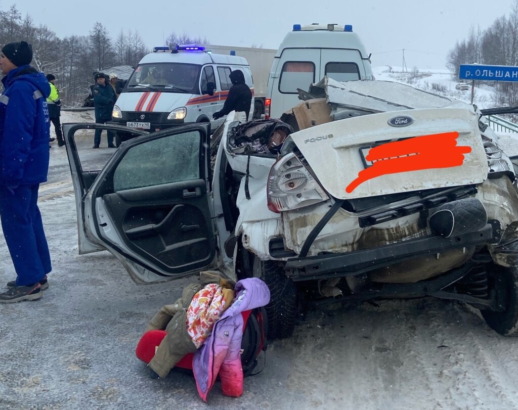 «Начало бросать из стороны в сторону»: видеорегистратор запечатлел момент гибели семьи в Калужской области