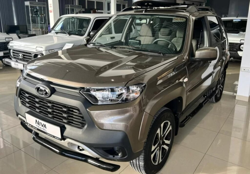 «Воет раздатка, подпевают мосты»: отзыв владельца Lada Niva Travel с двигателем 1,8 литра