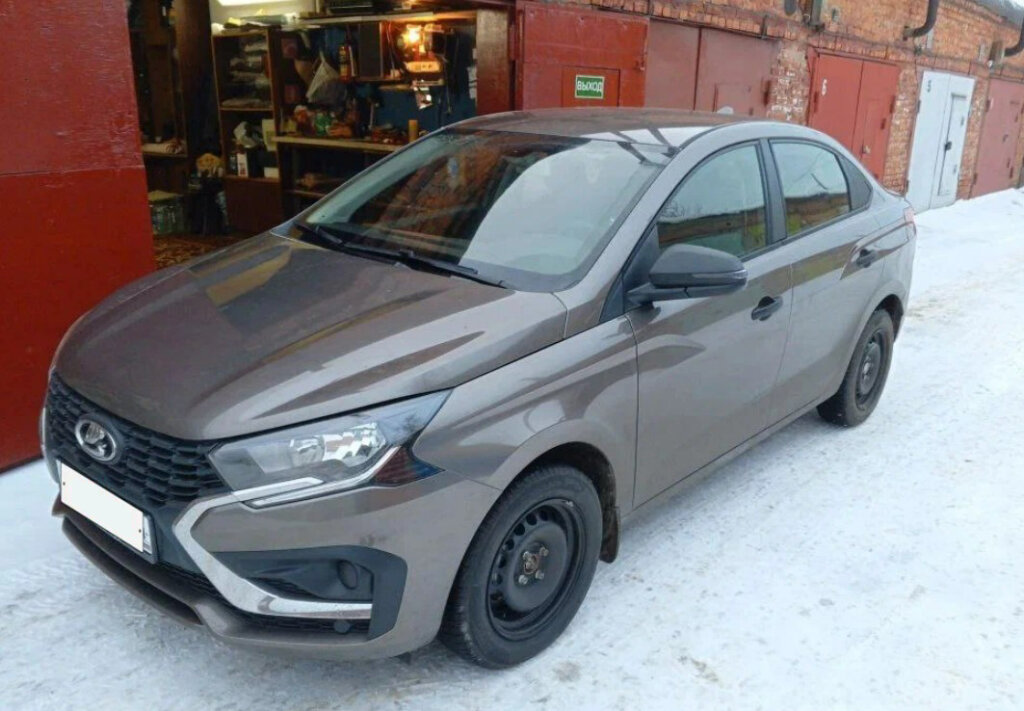 Продал старую «Весту», купил новую «Искру» и пожалел