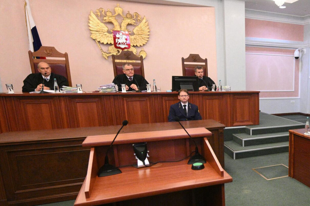 Верховный суд вступился за автомобилистку, которую лишили прав из-за неверно отправленной СМС