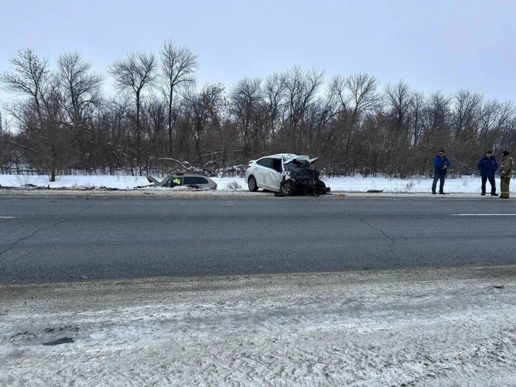 «Выехал на встречную полосу»: Porsche и Hyundai столкнулись в Оренбургской области