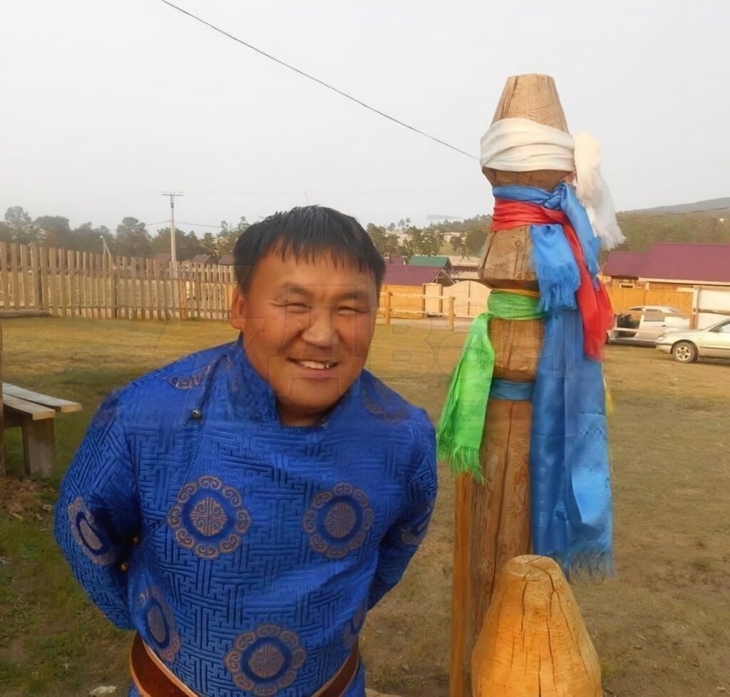 УАЗ с туристами из Китая провалился под лёд Байкала: погибли 8 человек