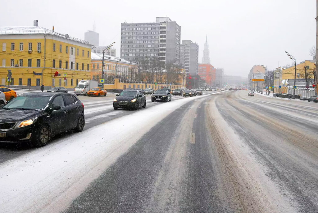 Есть ли шанс отменить штраф, если снег скрыл дорожную разметку