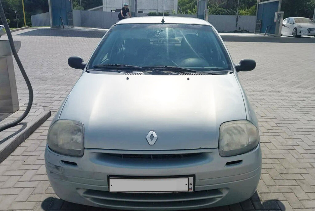 &laquo;Запчасти дешевле, чем на Ладу&raquo;: отзыв владельца Renault Clio II