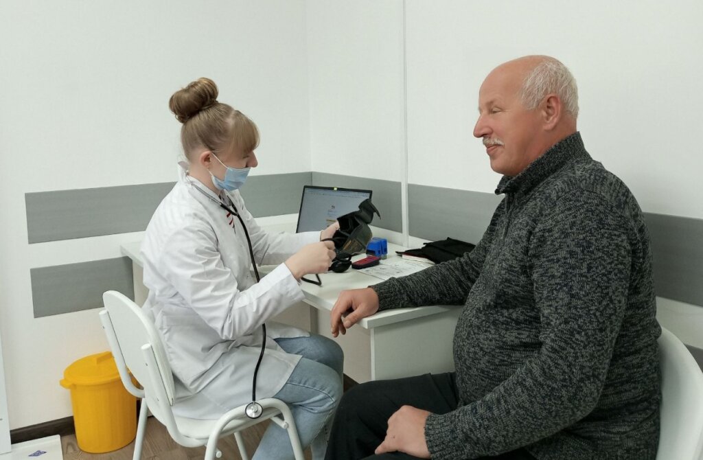 «Словно готовят к полету в космос»: новые правила получения медсправки для водителей в 2026 году