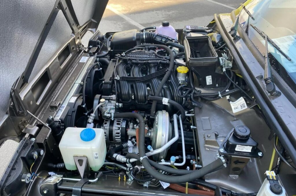 «Технический каламбур, за который просят космические деньги»: тест-драйв автомобиля Lada Niva Sport 2025