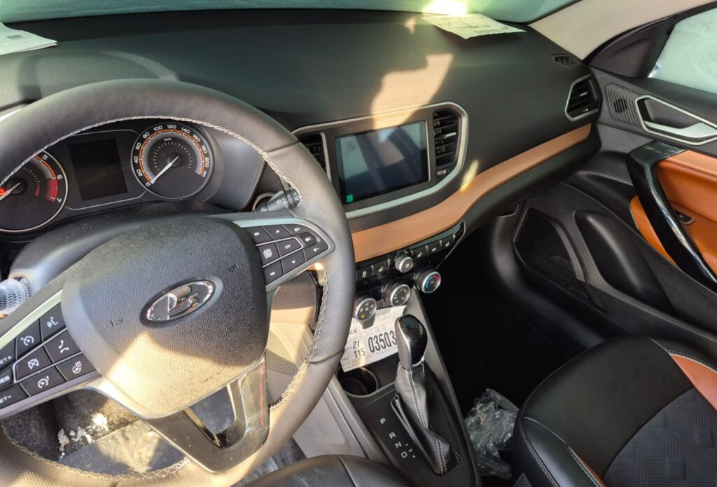 «Расход топлива 25 литров на 100 км»: отзыв владельца Lada Vesta SW Cross 1.8 с китайским вариатором