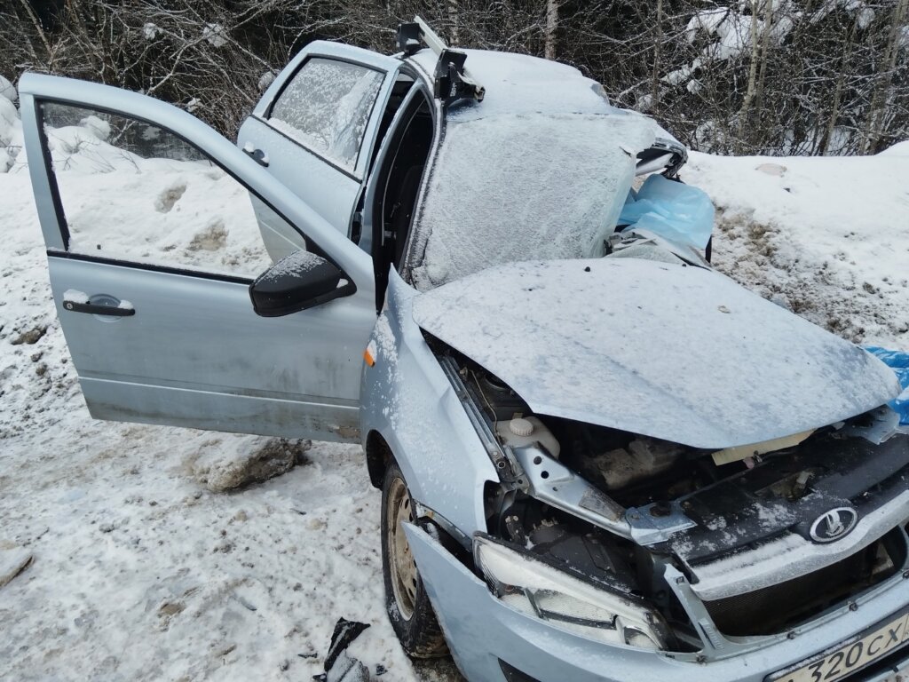 Момент ДТП на трассе Фурманов-Иваново: самосвал вынесло на встречную полосу