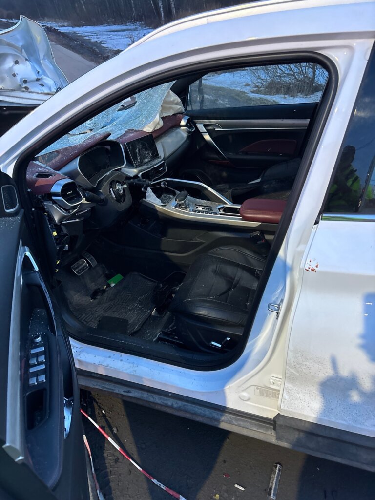 Haval смяло по задние сиденья в результате ДТП в Петербурге