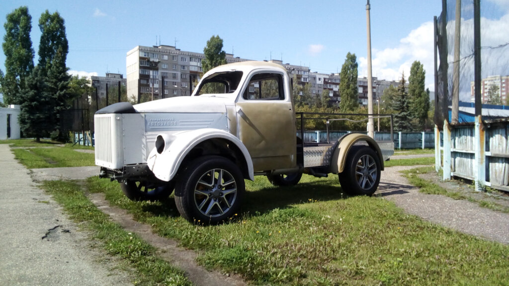 На продажу по «смешной» цене выставлен пикап ГАЗ