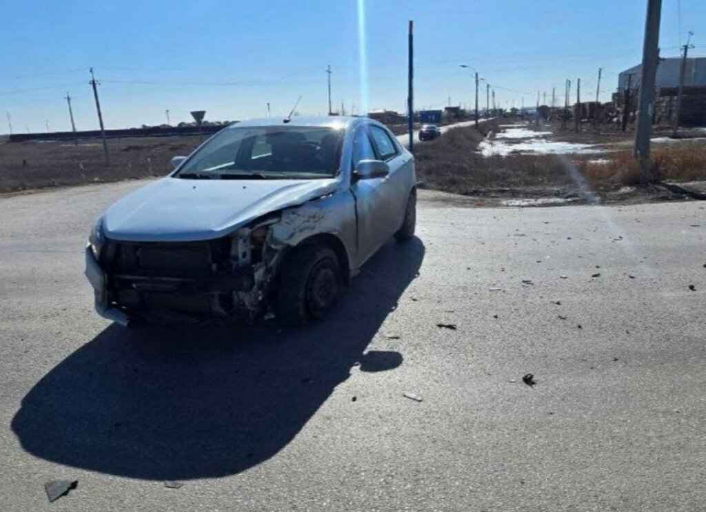 &laquo;Лада Гранта&raquo; и &laquo;Лада Веста&raquo; столкнулись в Средней Ахтубе: погибли двое