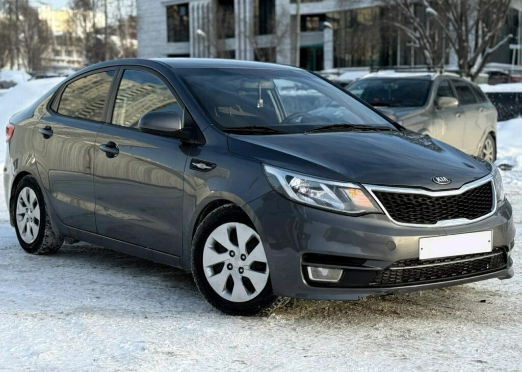 В России из-за риска возгорания отзывают 33 тысячи автомобилей Kia Rio