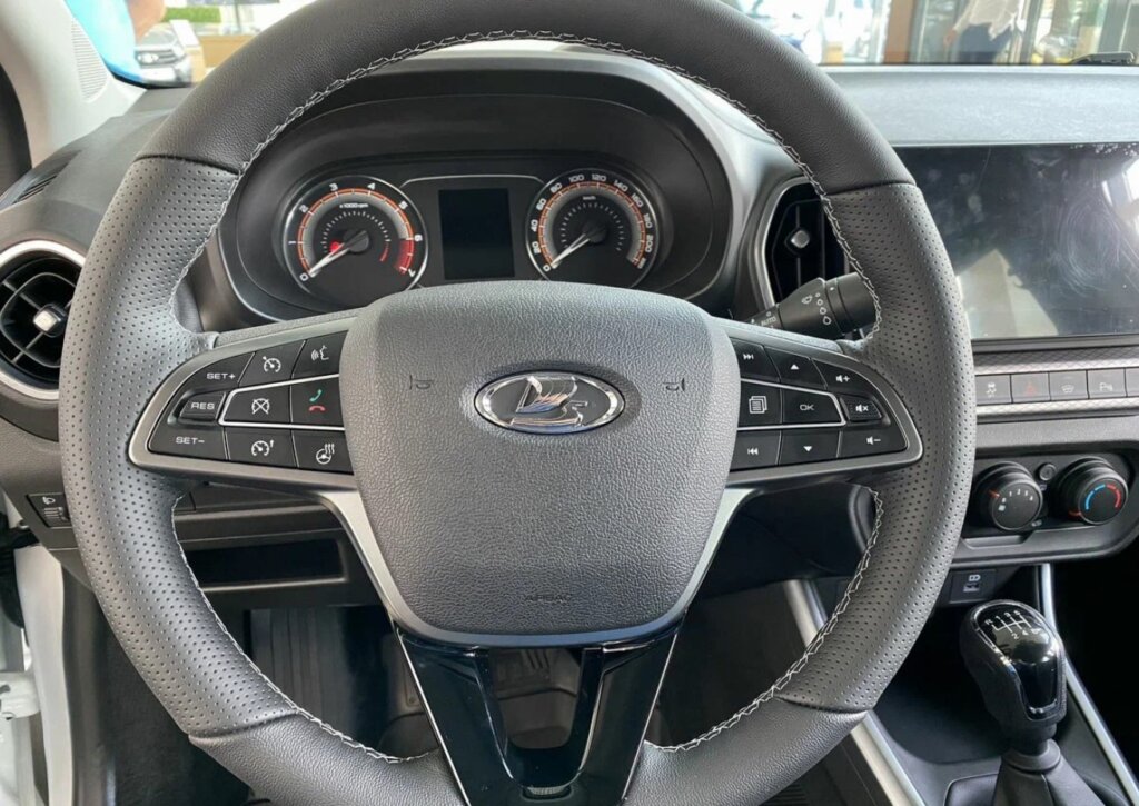 Поменял старый «Логан» на новую «Искру» и пожалел