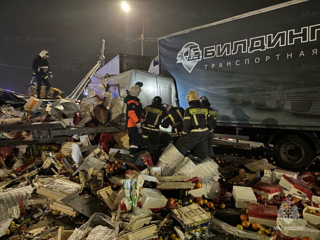 Видеорегистратор запечатлел момент массового ДТП на трассе М-7 во Владимирской области