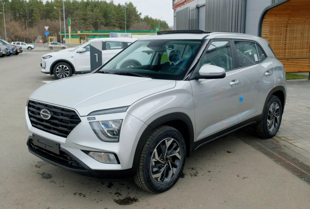 Городской кроссовер Hyundai Creta: почему он популярнее китайских конкурентов?