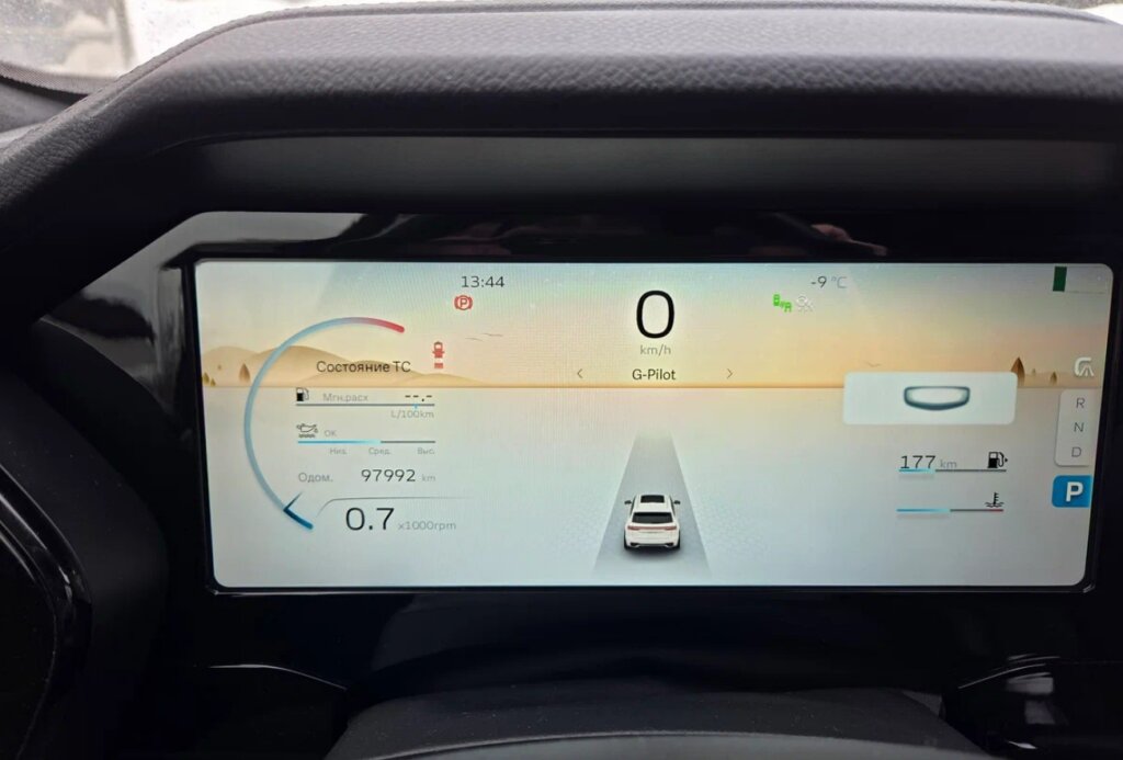 Geely Monjaro и 100 тысяч пробега: основные проблемы, с которыми сталкиваются автолюбители