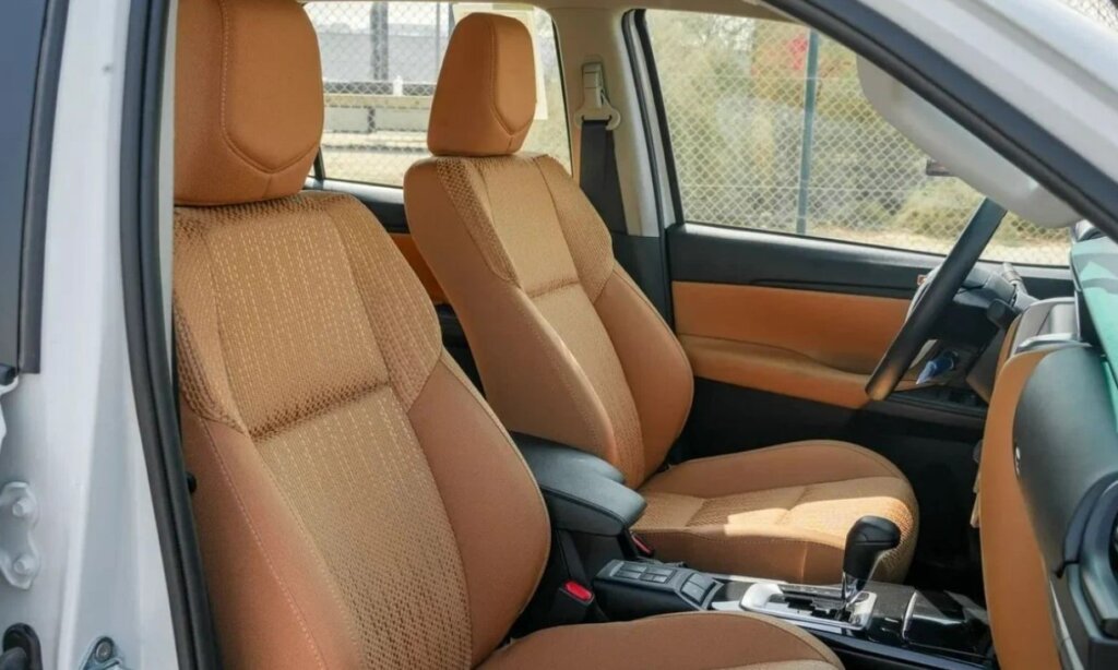 В Россию вернулся легендарный внедорожник Toyota, который стоит дешевле китайцев