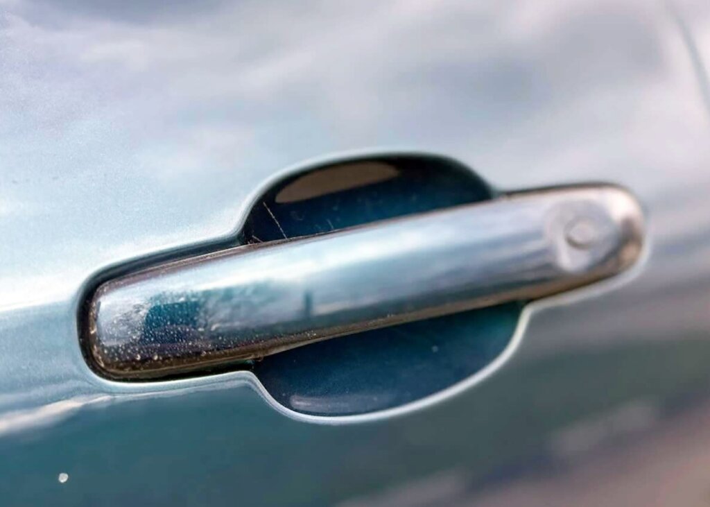 Новый Lada Azimut впервые сфотографировали вживую