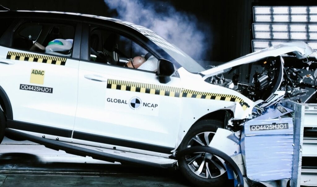 Haval Jolion провалил краш-тест, получив лишь 2 звезды