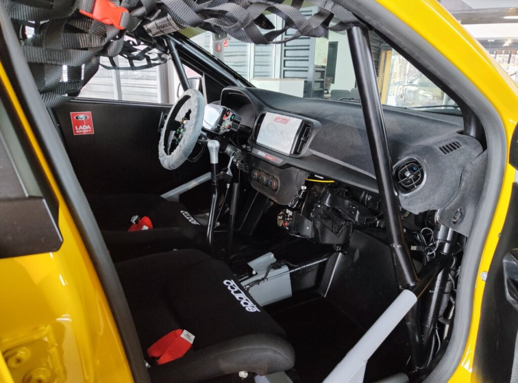 «Заряженная» Lada Iskra Sport: 173 лошадиные силы без турбонаддува